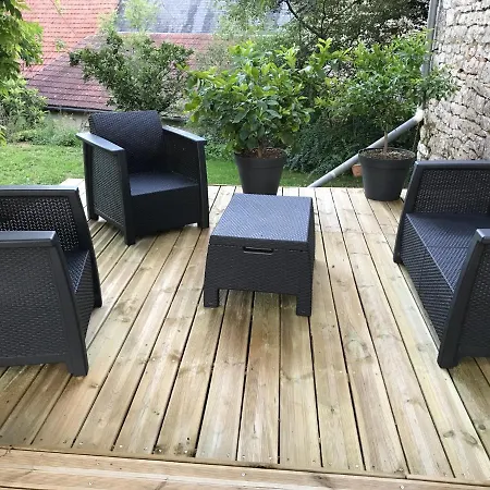 Les Mandarins Bed & Breakfast 3*