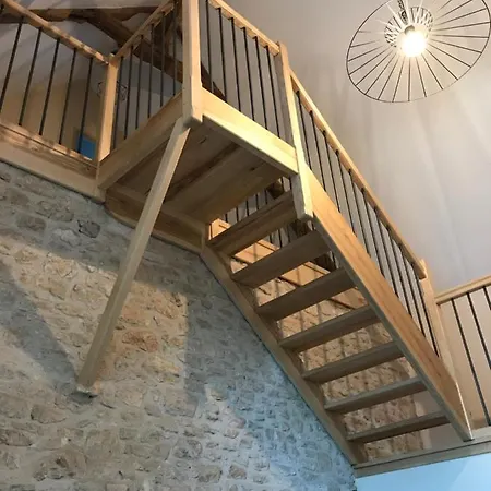 Les Mandarins Bed & Breakfast 3*