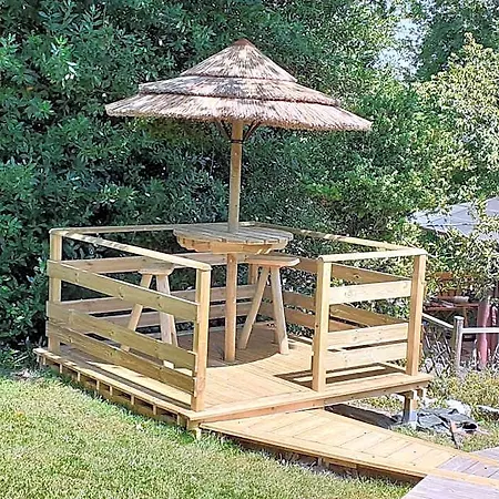 Les Mandarins Panzió